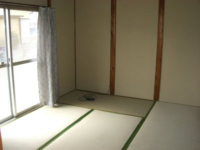 Living and room. Japanese-style room 6 quires
