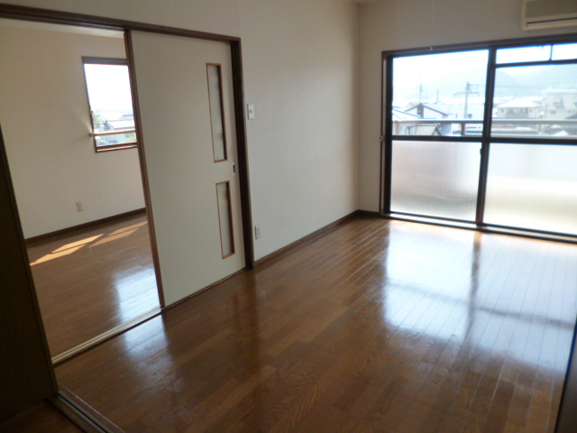 Other room space. Western style room