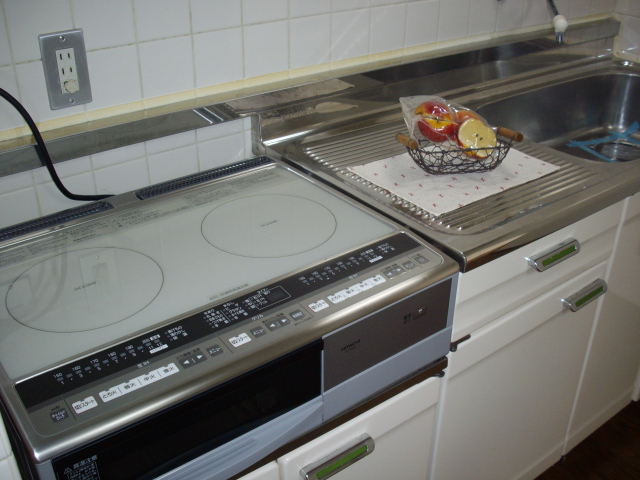 Kitchen. IH cooking heater
