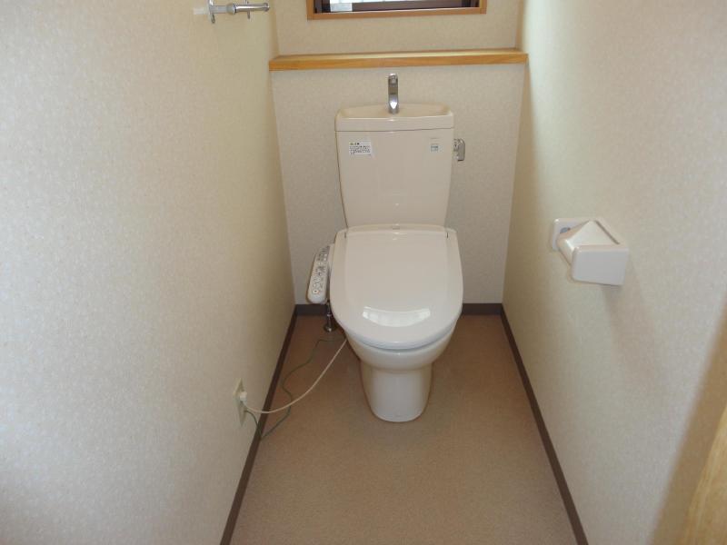 Toilet