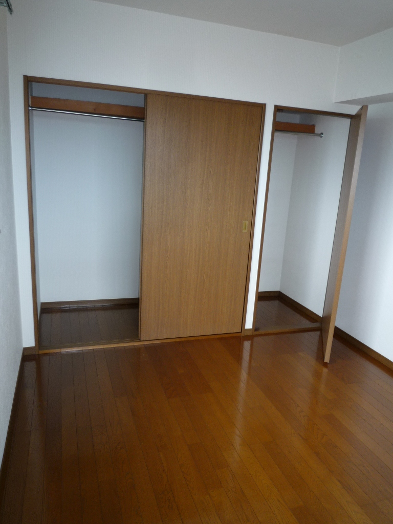 Other room space. Storage room