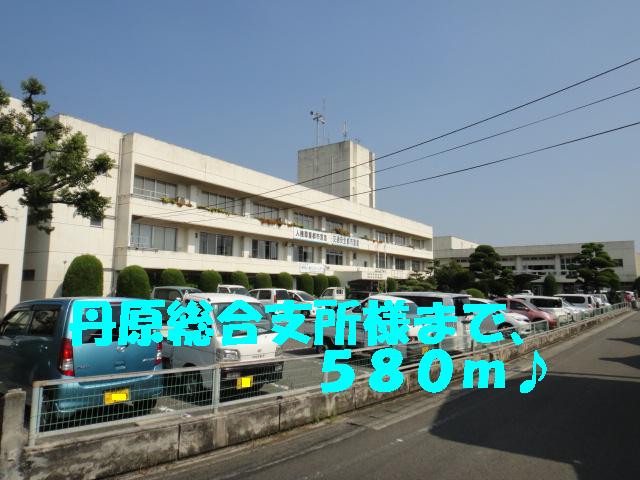 Government office. Tanbara 580m until the general branch office like (government office)