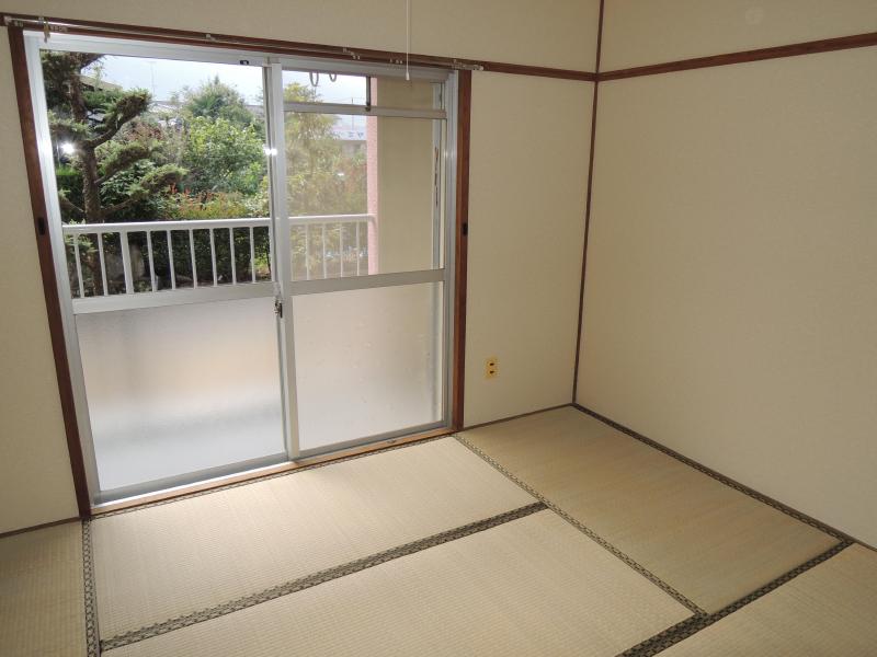 Other room space.  ☆ Japanese-style room ☆