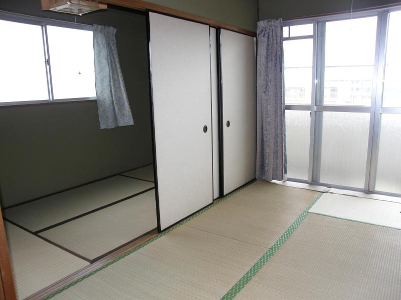 Other room space. ☆ Bright Japanese-style room ☆