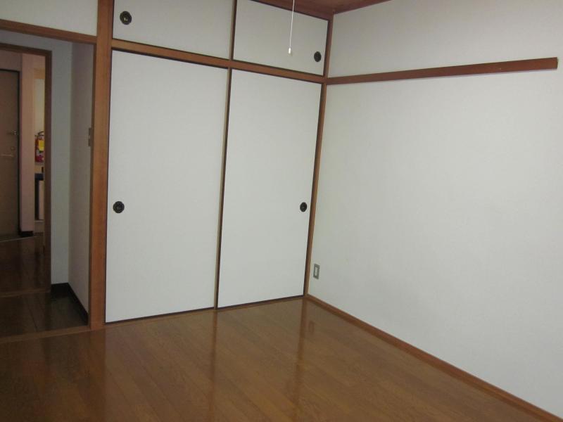 Receipt. * Storage *