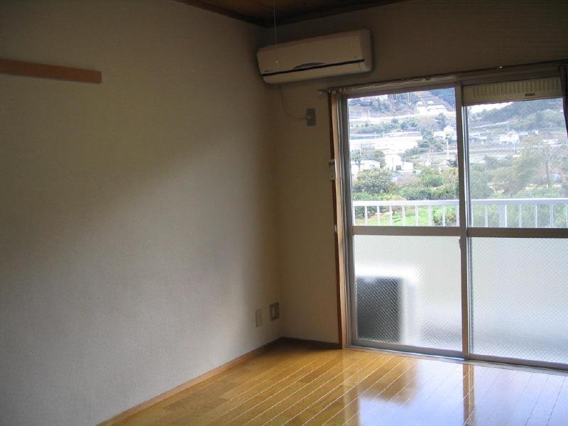 Living and room. Flooring Western-style (* ^ o ^ *)