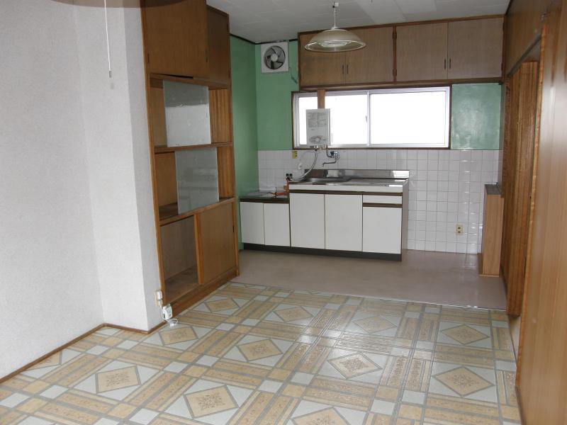 Living and room.  ☆ LDK ☆