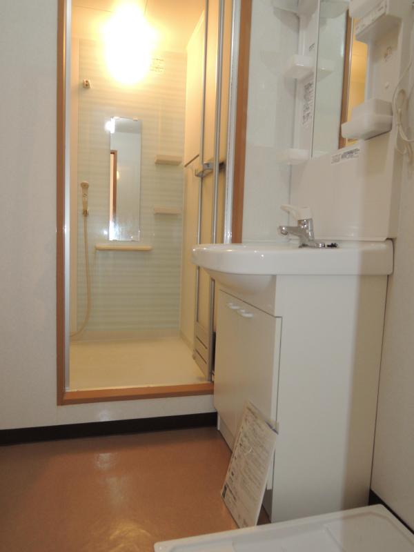 Washroom. ☆ Wash dressing room ☆