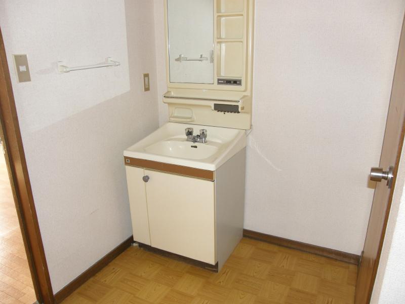 Bath.  ☆ Washroom ☆