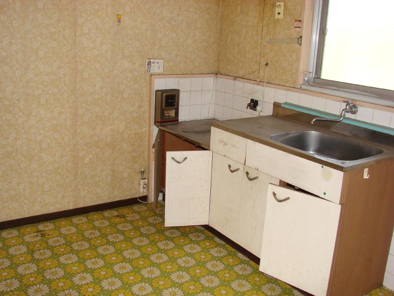 Toilet.  ☆ kitchen ☆