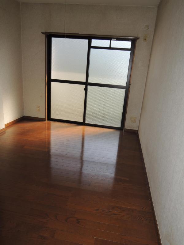 Kitchen.  ※ Photos coming soon ※