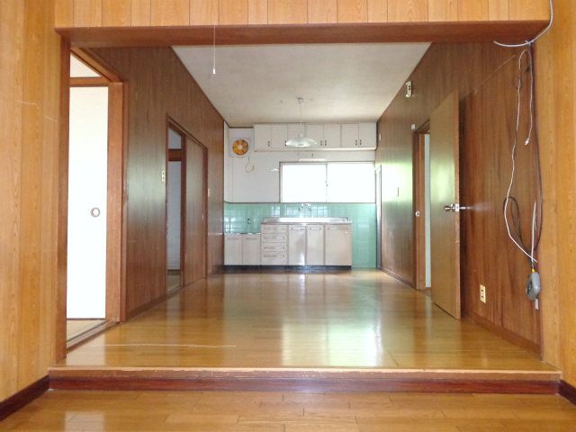 Living and room