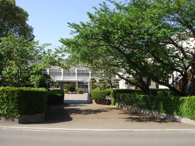 Primary school. North Yoshii 400m up to elementary school (elementary school)