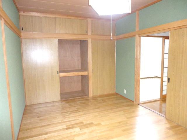 Living and room