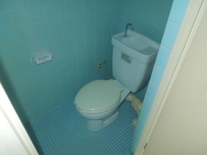 Toilet. Kotobuki Home toilet