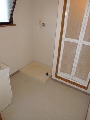 Washroom. Dressing room