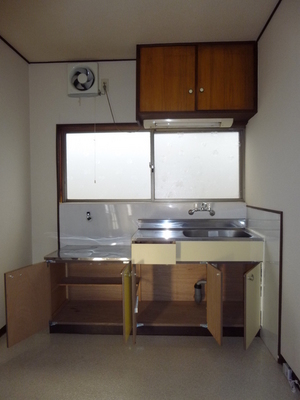 Kitchen. Kitchen storage