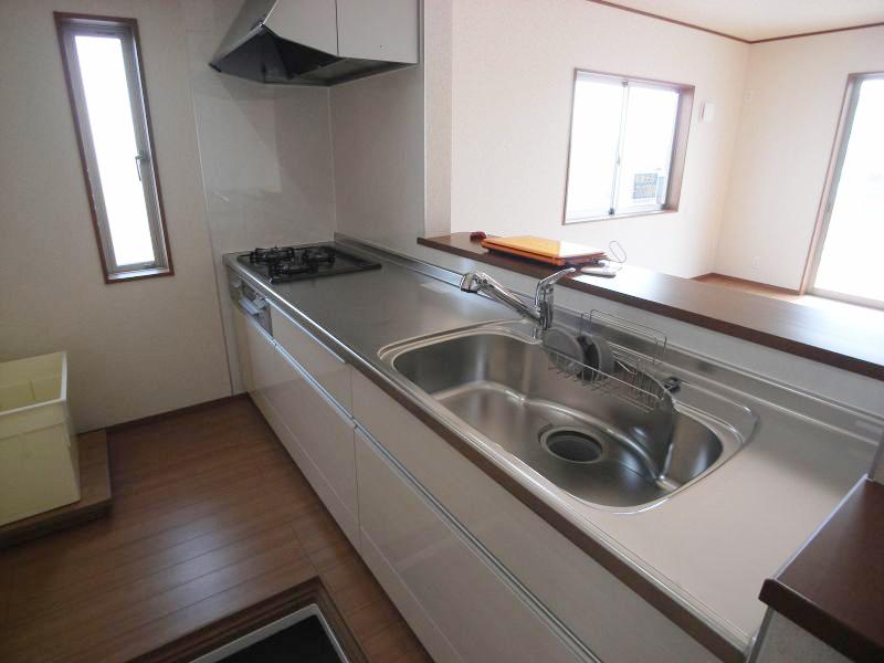 Kitchen. Building 2 Indoor (11 May 2013) Shooting