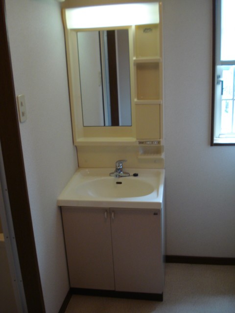 Other room space. It comes with a toilet window. 