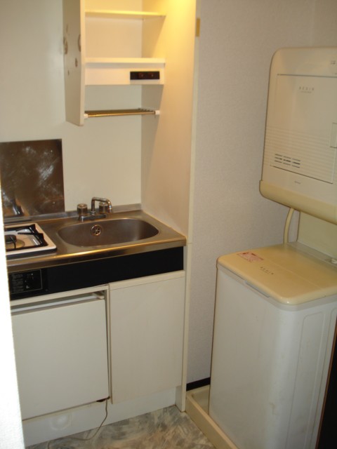 Kitchen. It is a photograph of the kitchen. 