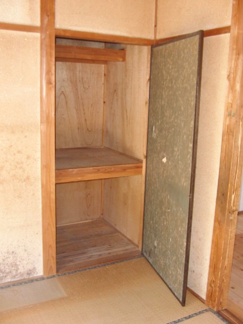 Other room space. Storage of Japanese-style room.