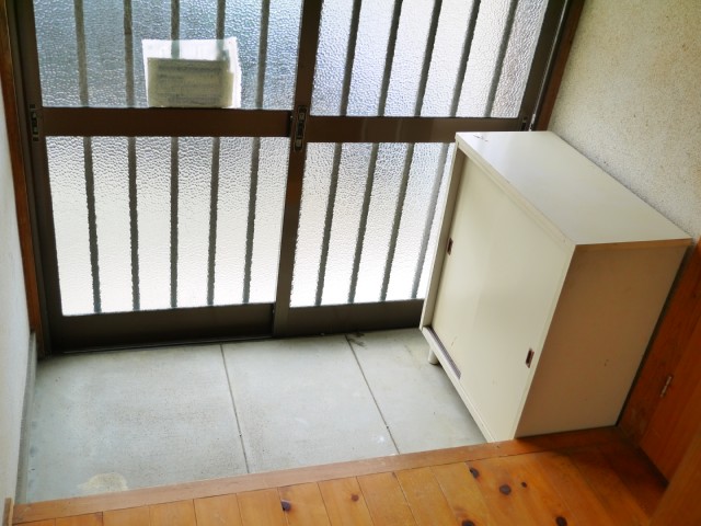 Entrance. It is a photograph of the entrance.