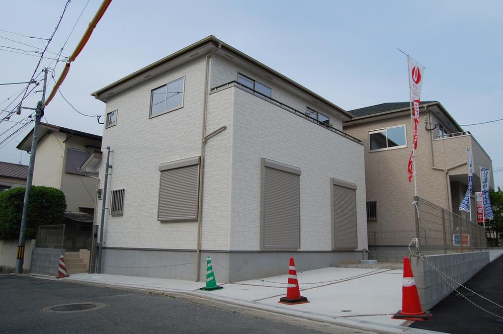 Same specifications photos (appearance). (3 Building) same specification