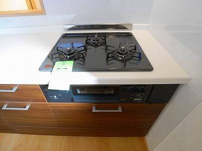 Same specifications photo (kitchen)