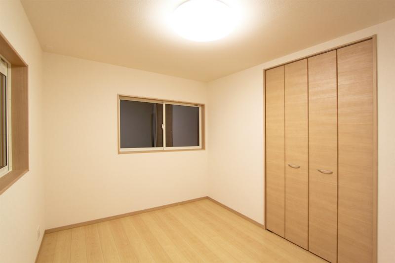 Other introspection. Same specifications Photos