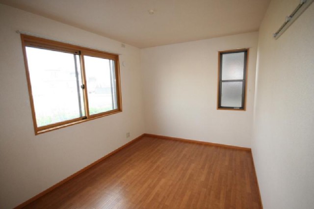 Other room space. 6.5 Pledge of Western-style