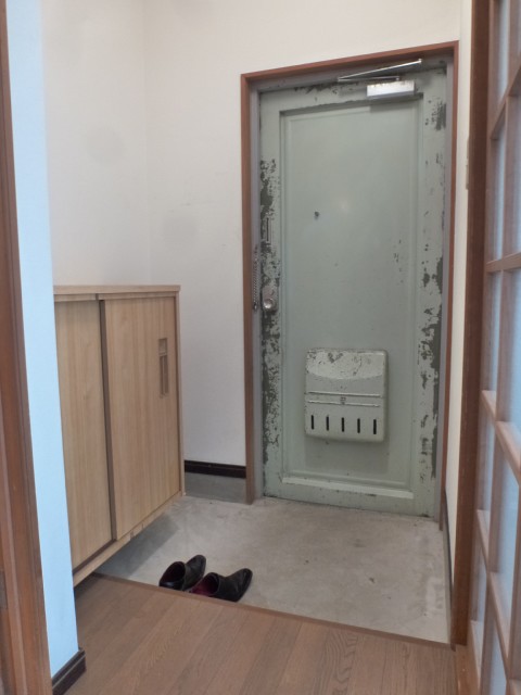 Entrance. Entrance ☆