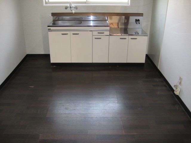 Kitchen. It comes with a window