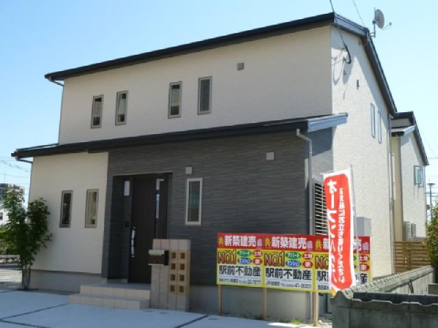 Local appearance photo. The same type