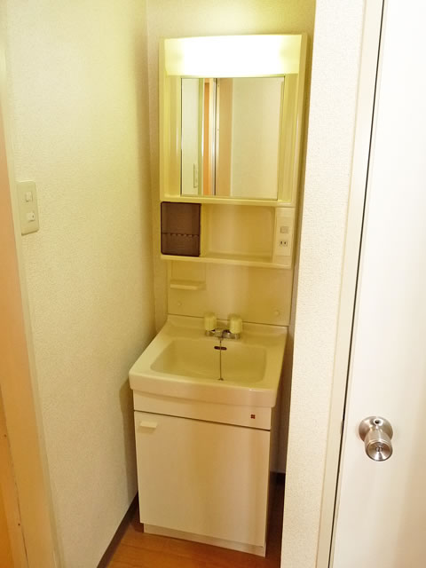 Washroom. Wash dressing room