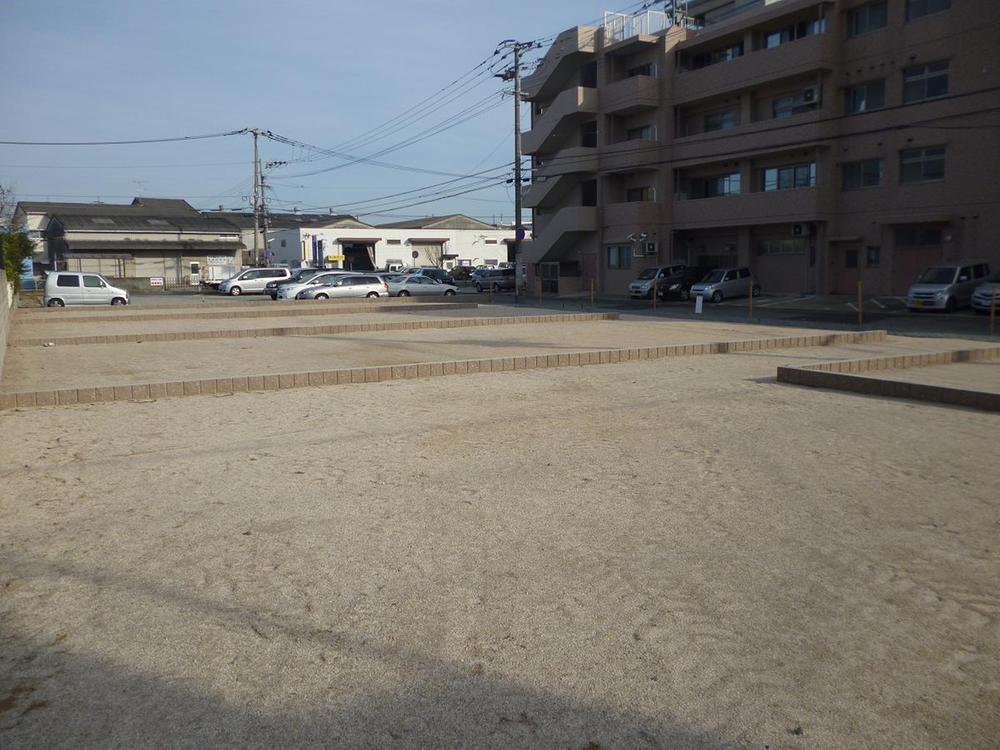 Local land photo. Local (August 2013) Shooting Subdivision panoramic view (from the west)