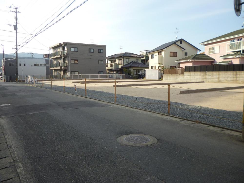 Local photos, including front road. Local (August 2013) Shooting Subdivision front road