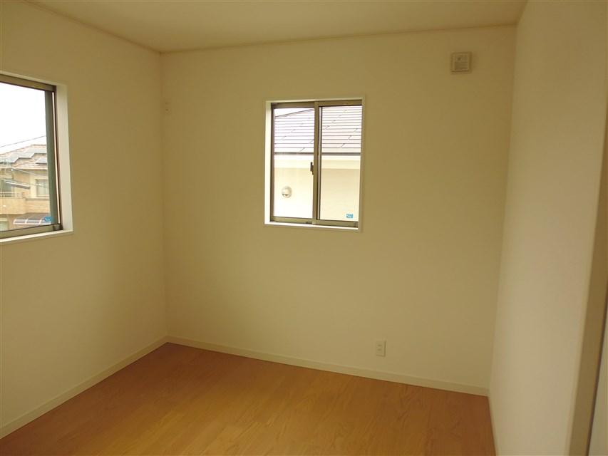 Non-living room. Akarui 2 Kaiyoshitsu