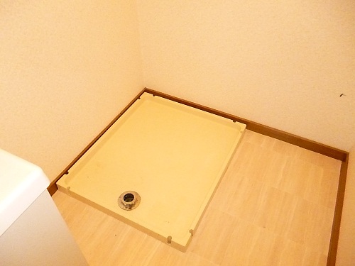 Other Equipment. Indoor Laundry Storage