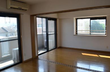 Living and room. Living