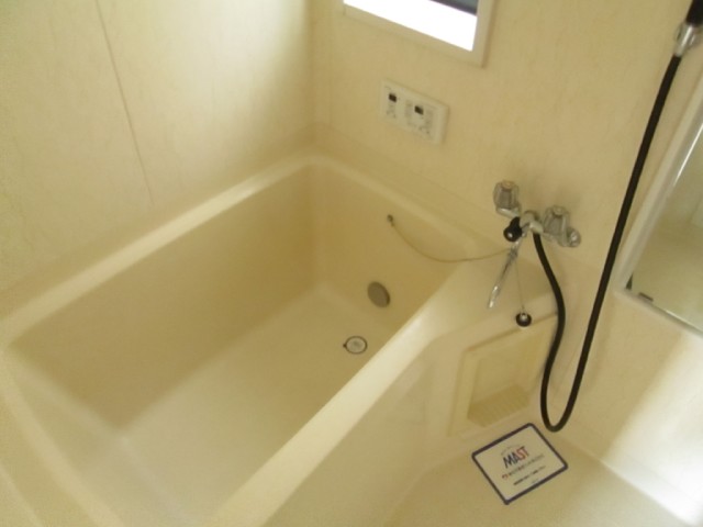 Bath. Window there in the bathroom