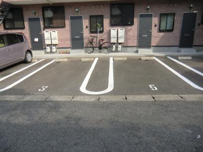 Parking lot