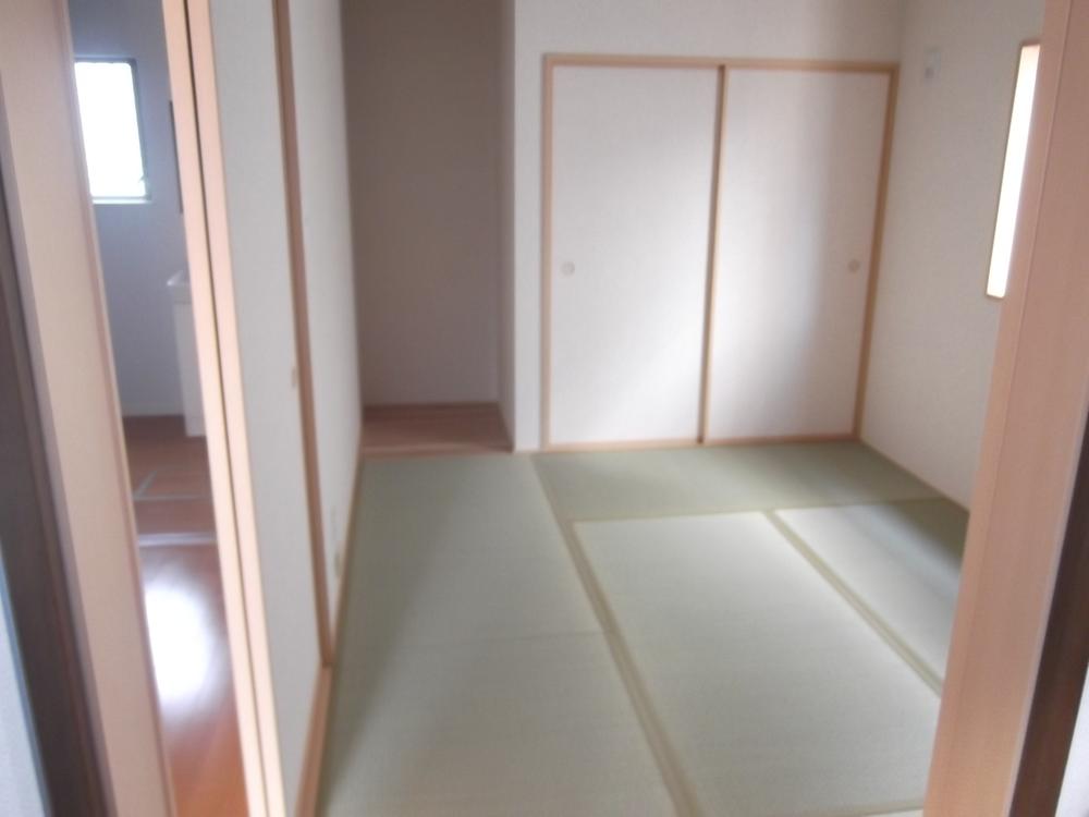 Non-living room. Indoor (11 May 2013) Shooting