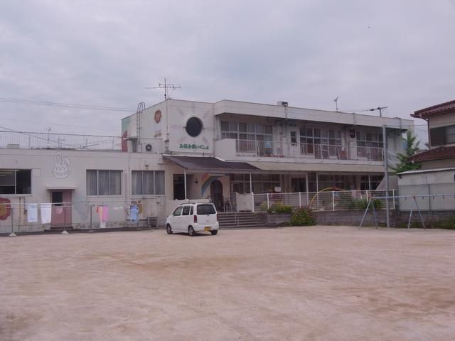 Junior high school. Futsukaichi 700m until junior high school (junior high school)