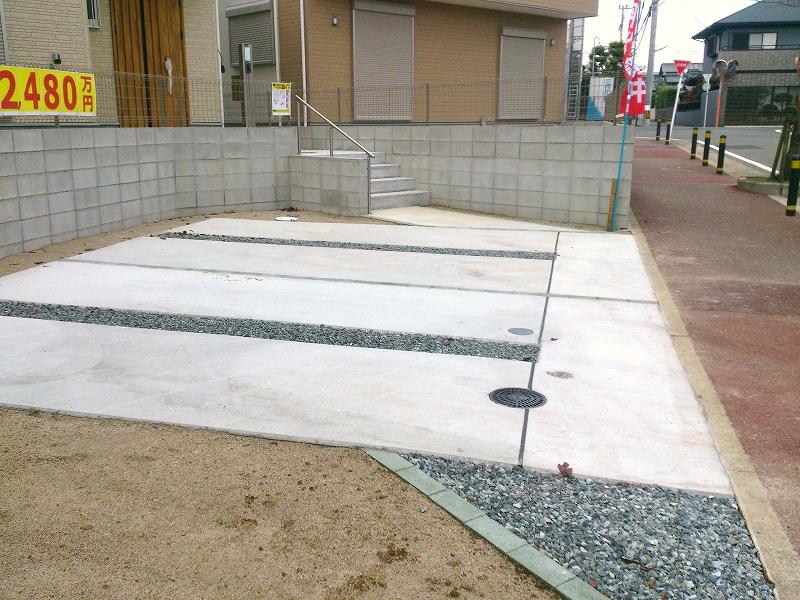 Parking lot. Local (12 May 2013) Shooting