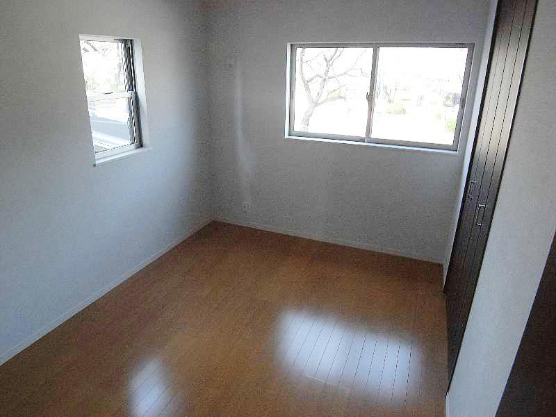 Other introspection. Western-style (11 May 2013) Shooting