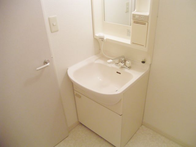 Washroom. Wash dressing room