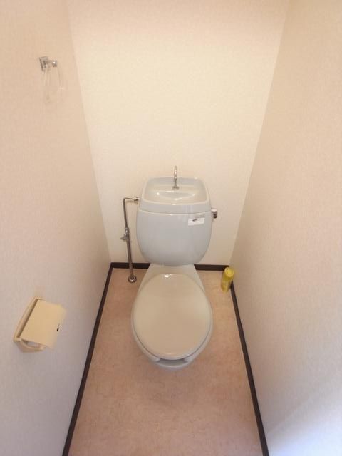 Other room space. Outdoor washing machine Storage