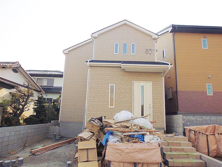 Local appearance photo. Local photo (2013 November 24, 2008)