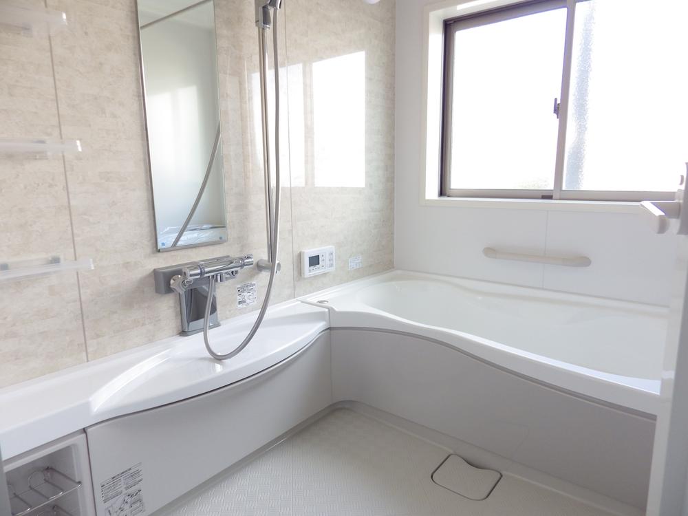 Bathroom. Spacious bathroom of 1.25 square meters size.