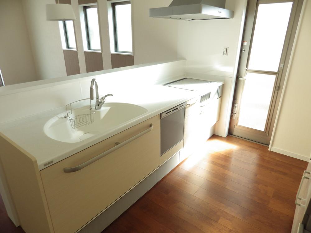 Kitchen. Bright counter kitchen